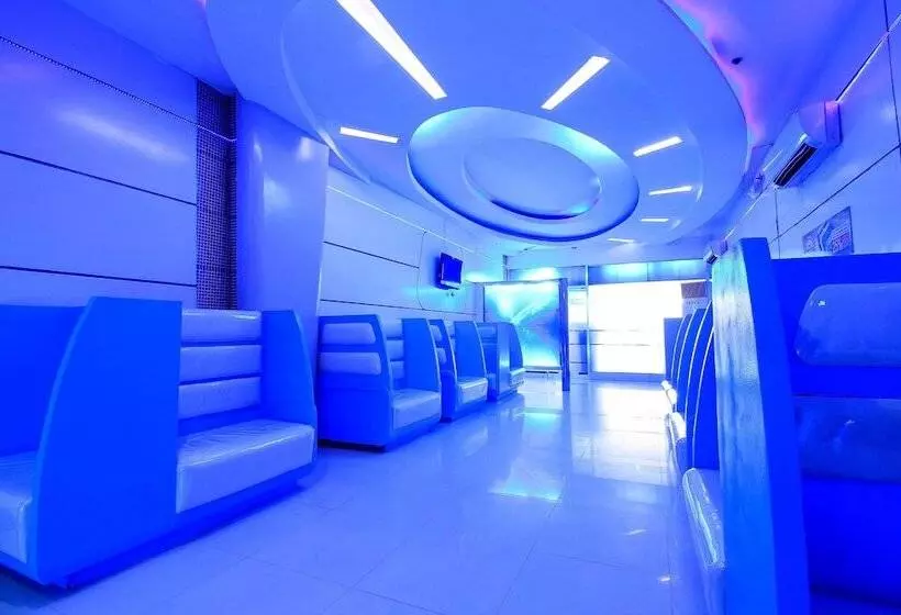 Astrotel Avenida