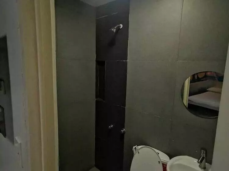 Astrotel Avenida