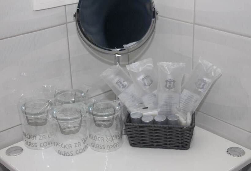 تختخواب و صبحانه Villa Toni Design Apartments