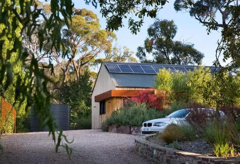 Green Retreat Passive House