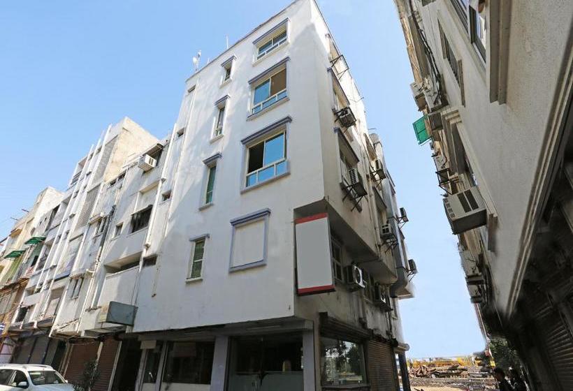 בית מלון כפרי Arya Palace