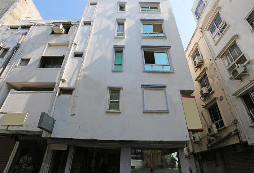 בית מלון כפרי Arya Palace