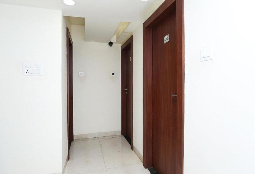 בית מלון כפרי Arya Palace