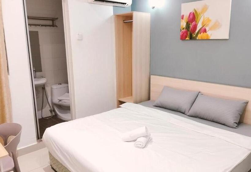 Hotelli Damansara Inn