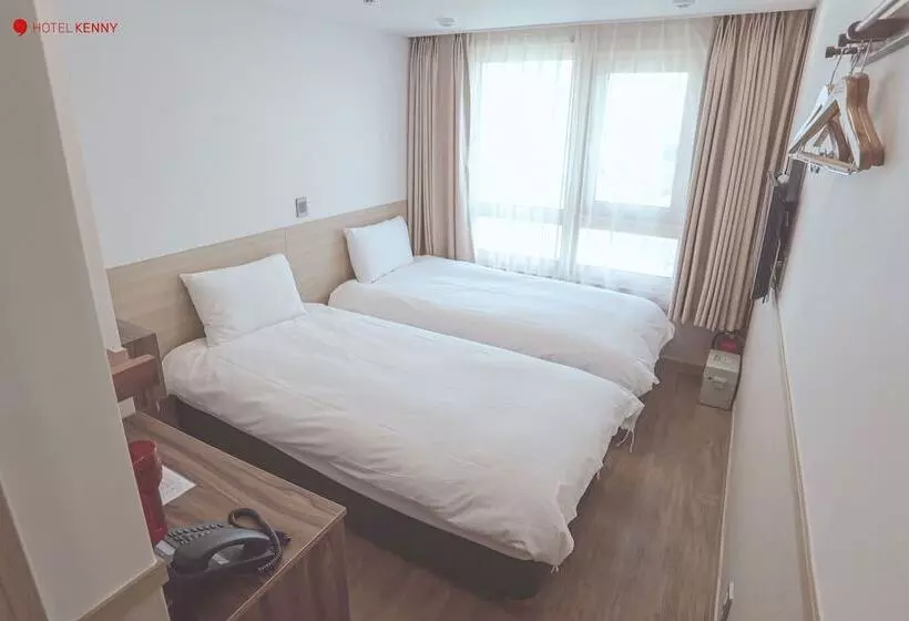 Kenny Stay Jeju Seoguipo Hotel Kenny