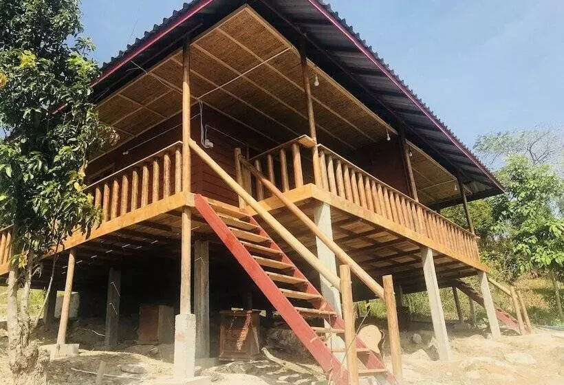 هتل Nice Beach Bungalow