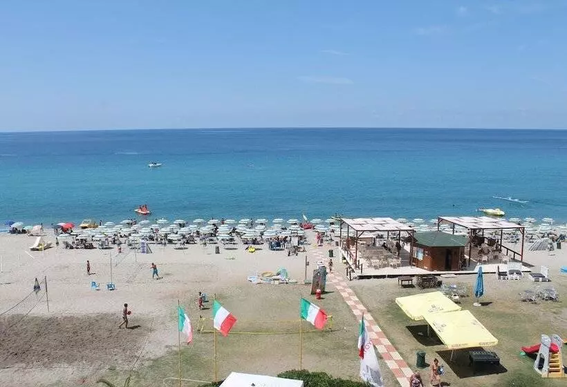 ホテル South Paradise