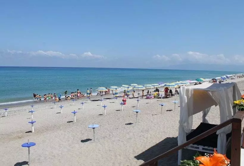 ホテル South Paradise