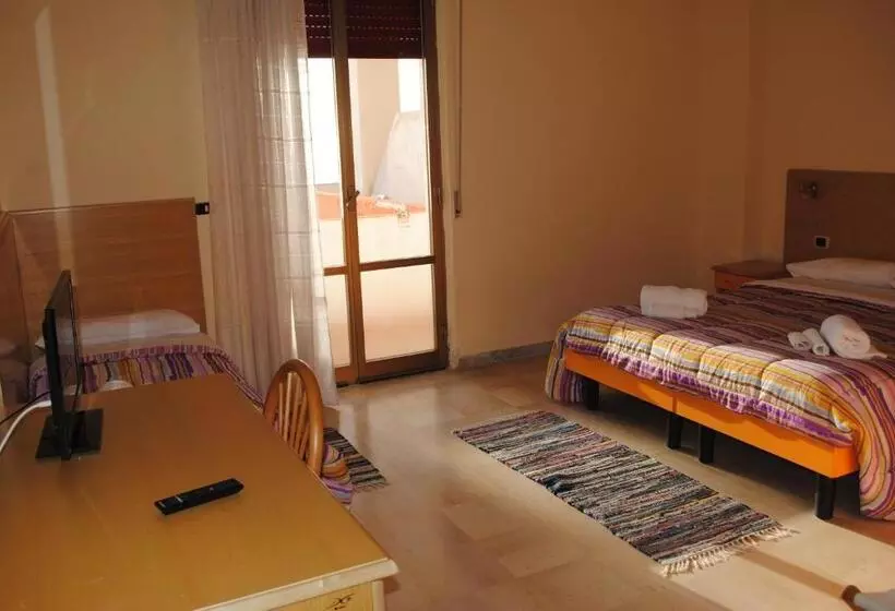 ホテル South Paradise