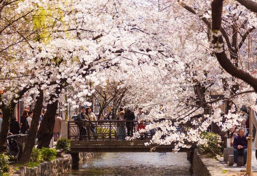 Kyoto Riverview House Kyoraku