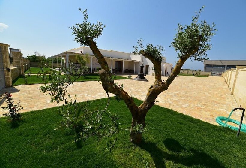 La Palazzina Bed & Breakfast