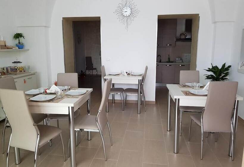 La Palazzina Bed & Breakfast