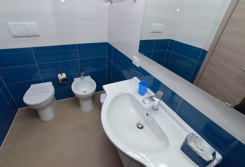 La Palazzina Bed & Breakfast