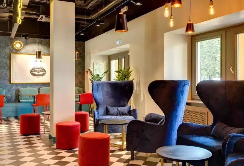 ホテル Holiday Inn St. Petersburg  Theatre Square