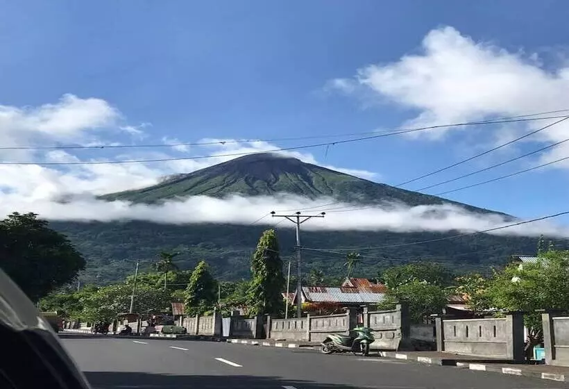Majatalo Aini Homestay Ternate