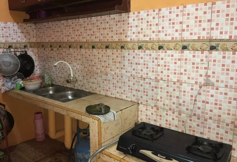 Majatalo Aini Homestay Ternate