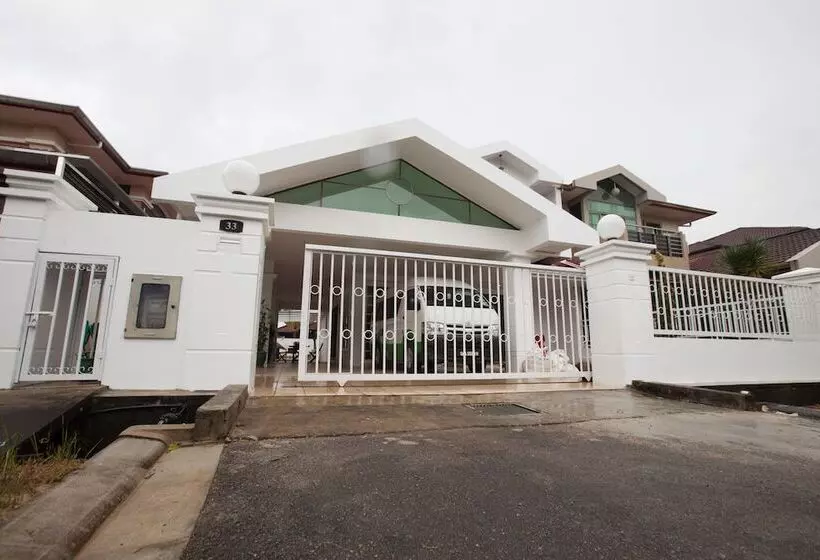 ペンション Natol Villa  Sydney