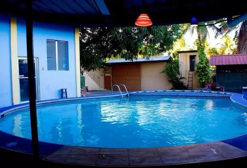 Aparthotel Las Brisas