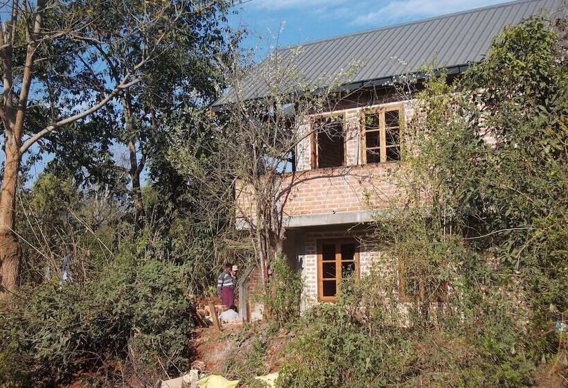 Thitaw Two B&b
