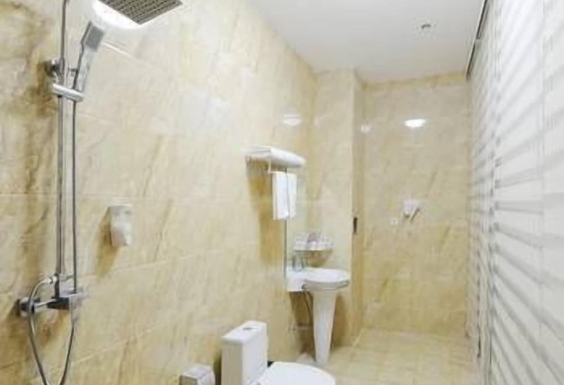 בית מלון כפרי Everyday Inn