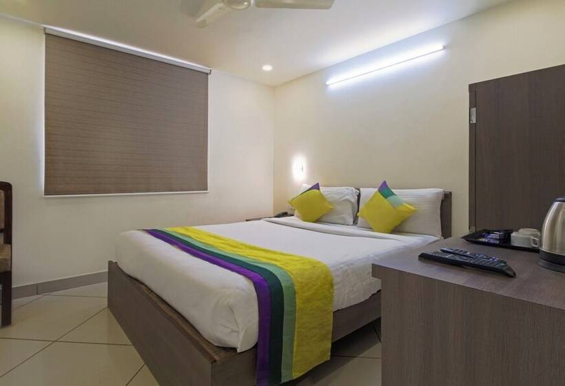 Itsy Hotels N Square