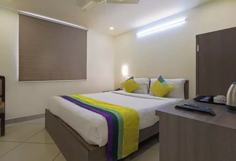 Itsy Hotels N Square
