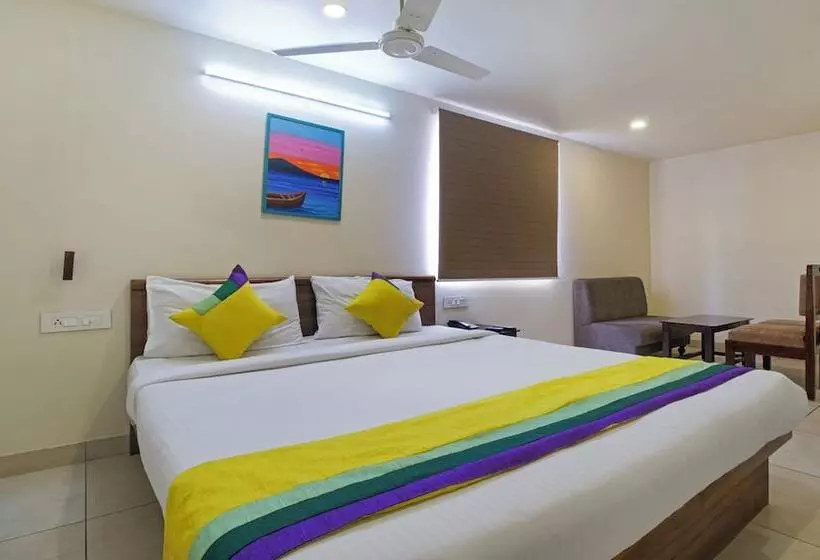 Itsy Hotels N Square