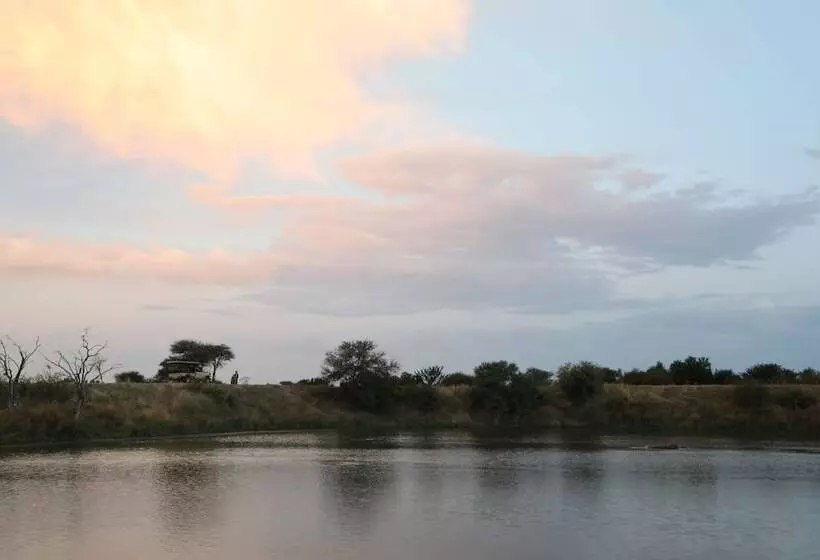 ホテル Monate Game Lodge