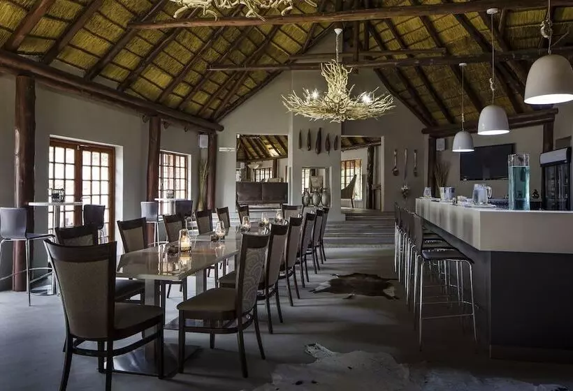 ホテル Monate Game Lodge