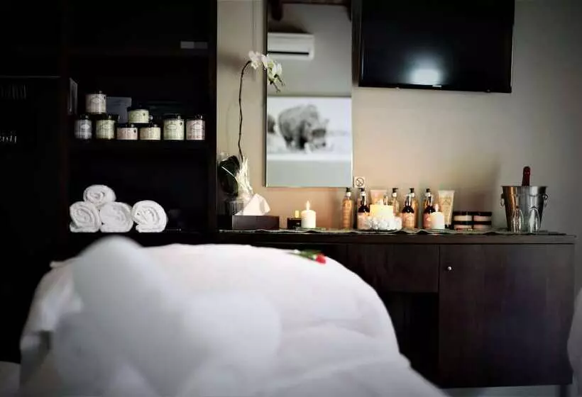 ホテル Monate Game Lodge