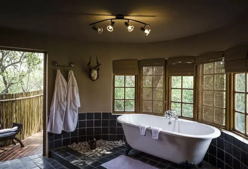 ホテル Monate Game Lodge