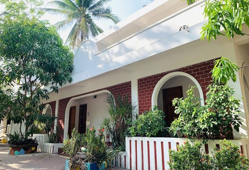 호텔 Villa Soledad Beach Resort