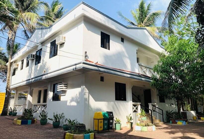 호텔 Villa Soledad Beach Resort