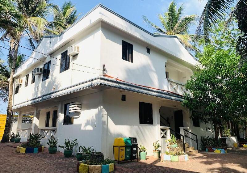 호텔 Villa Soledad Beach Resort