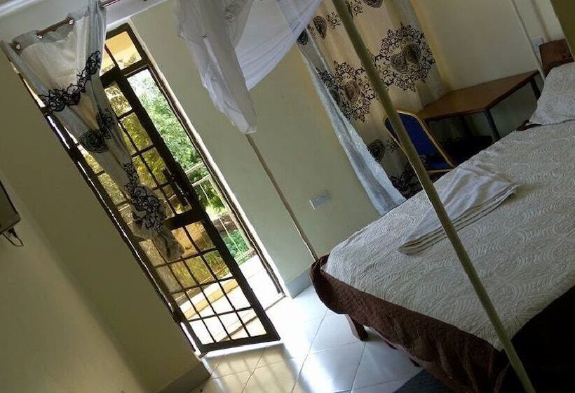 Market View Hotel Taveta