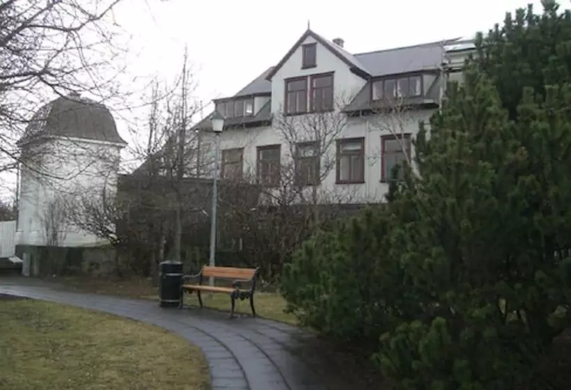 Pension Central Guesthouse Reykjavik