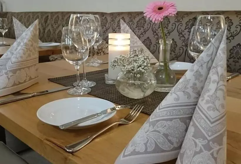 Majatalo Das Gästehaus In Valwig