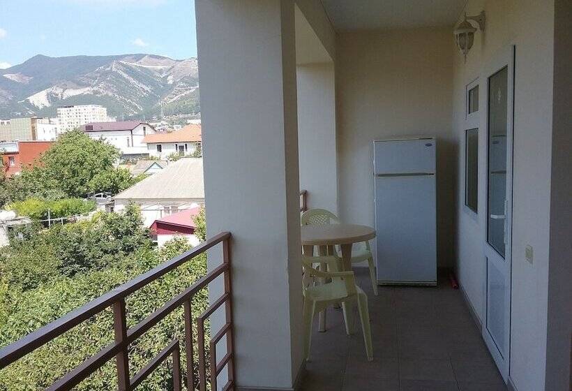 פנסיון Guest House Tatiana