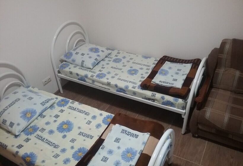 פנסיון Guest House Tatiana