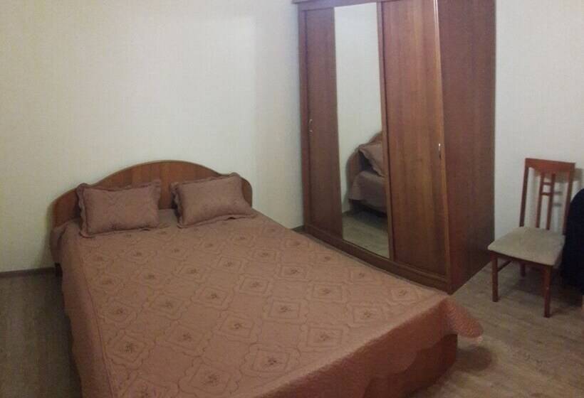 פנסיון Guest House Tatiana