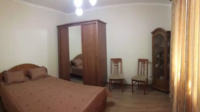 Majatalo Guest House Tatiana