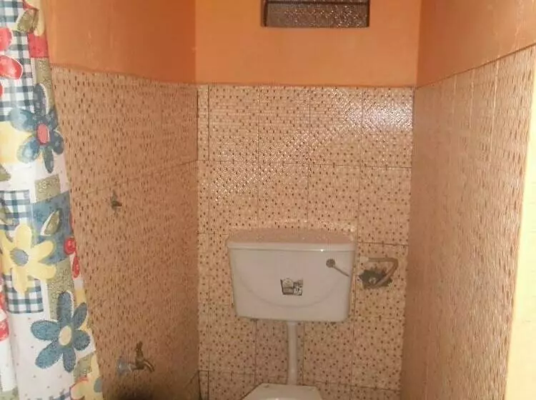 پانسیون Magi Guest House