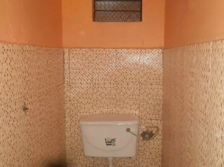 پانسیون Magi Guest House