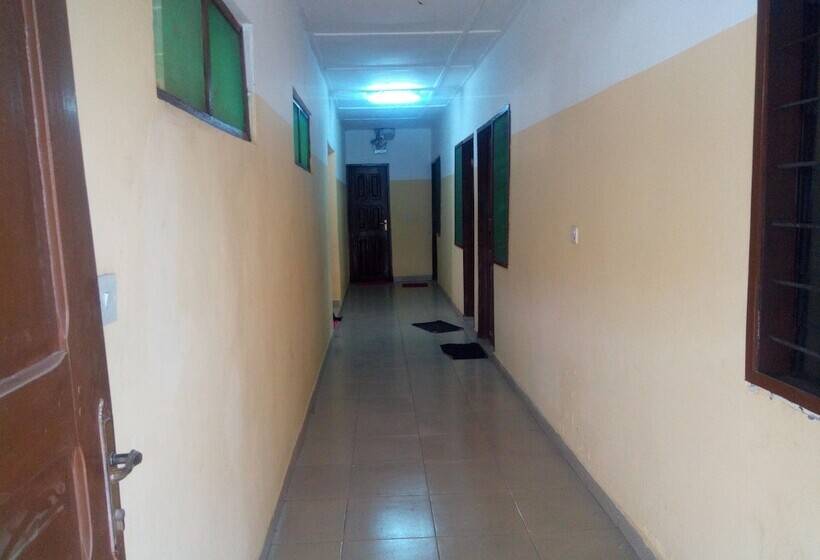 ペンション Zito Guest Inn