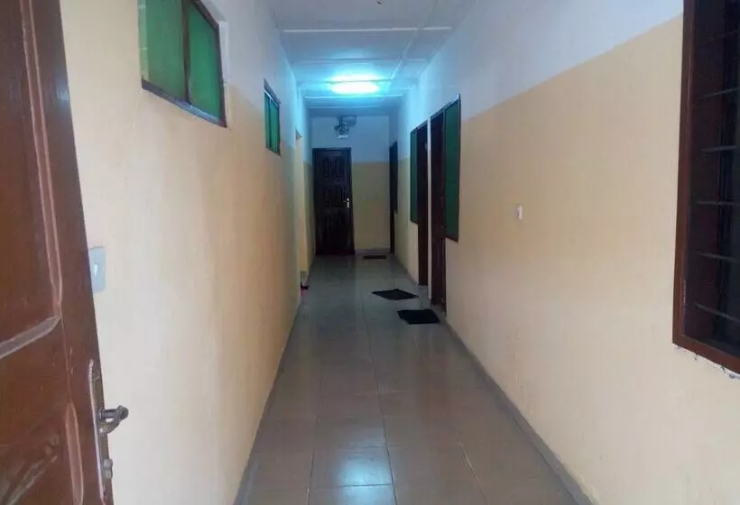 ペンション Zito Guest Inn