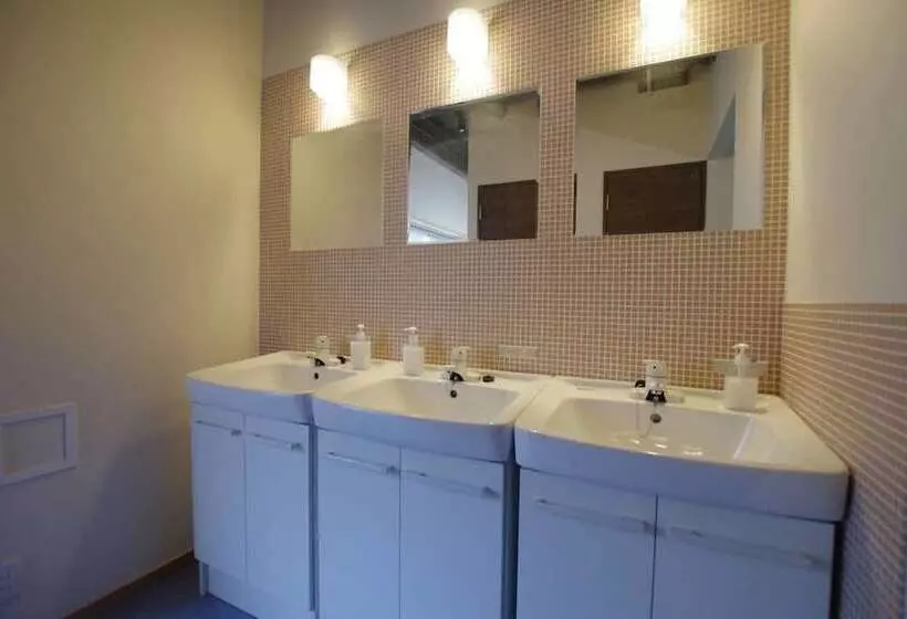 Cinnamon Guest House Dogo   Hostel
