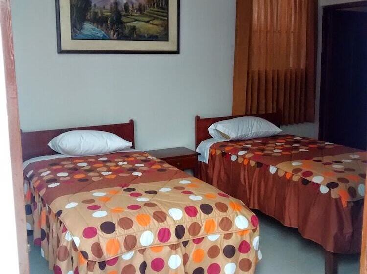 호스텔 Hostal Verona