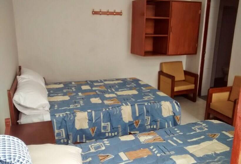 호스텔 Hostal Verona