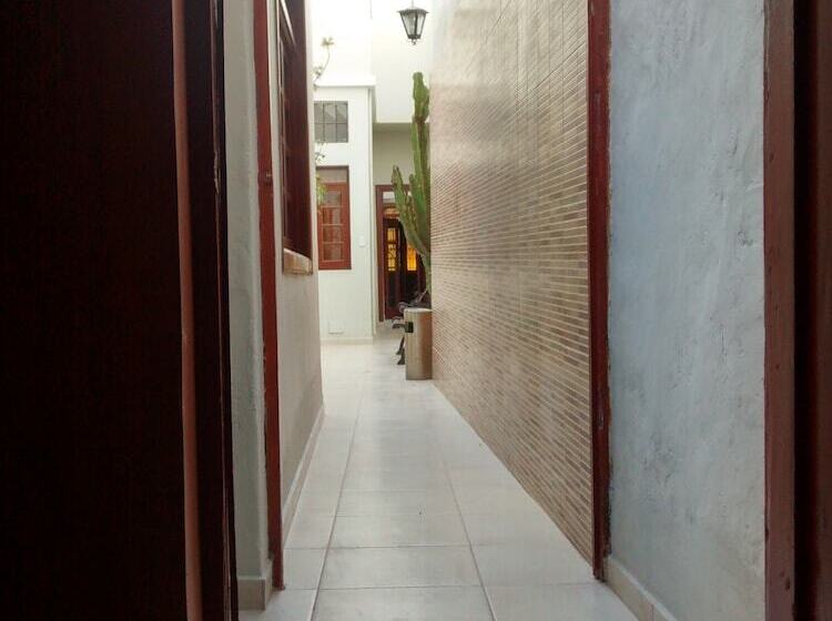 호스텔 Hostal Verona