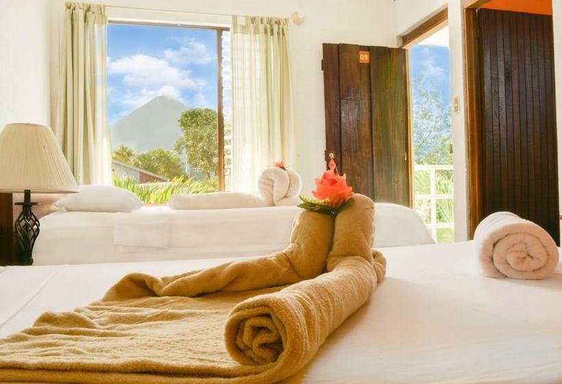 Хостел La Fortuna Backpackers Resort